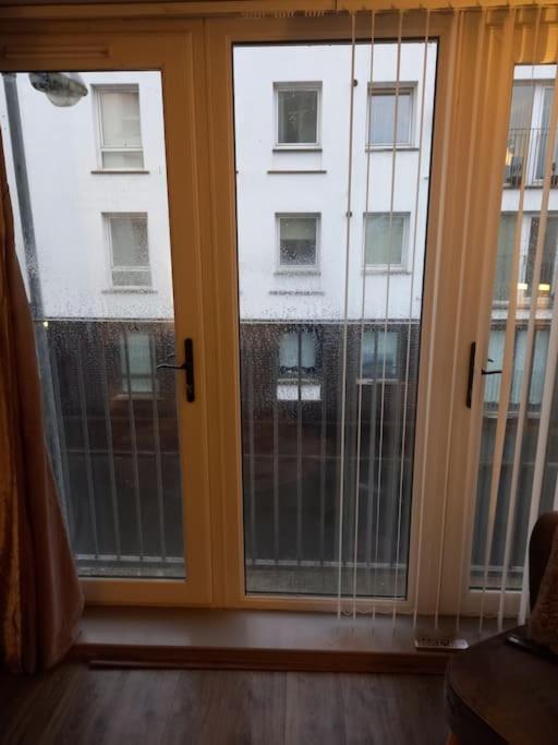 Modern 2-Bedroom City Apartment With Free Parking Belfast Ngoại thất bức ảnh