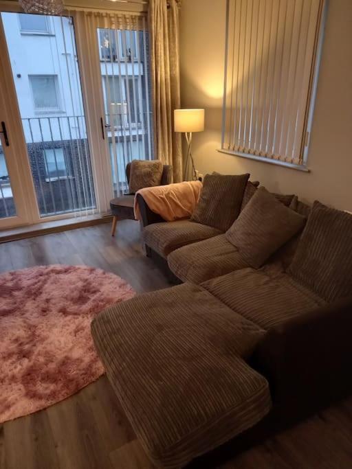 Modern 2-Bedroom City Apartment With Free Parking Belfast Ngoại thất bức ảnh